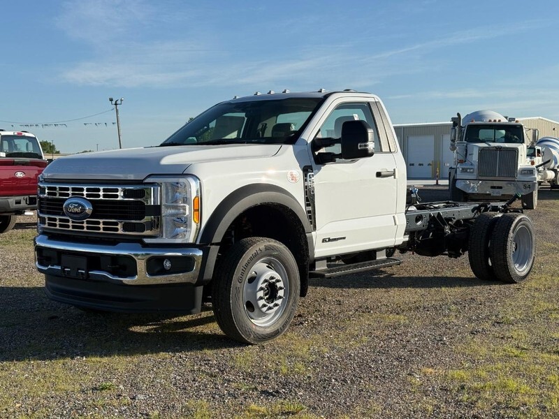 2026 FORD F550 in Granite City, IL