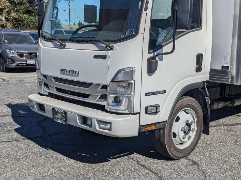 2026 ISUZU NRR