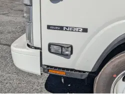 2026 ISUZU NRR