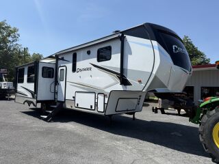 2022 PRIME TIME CRUSADER 335RLP