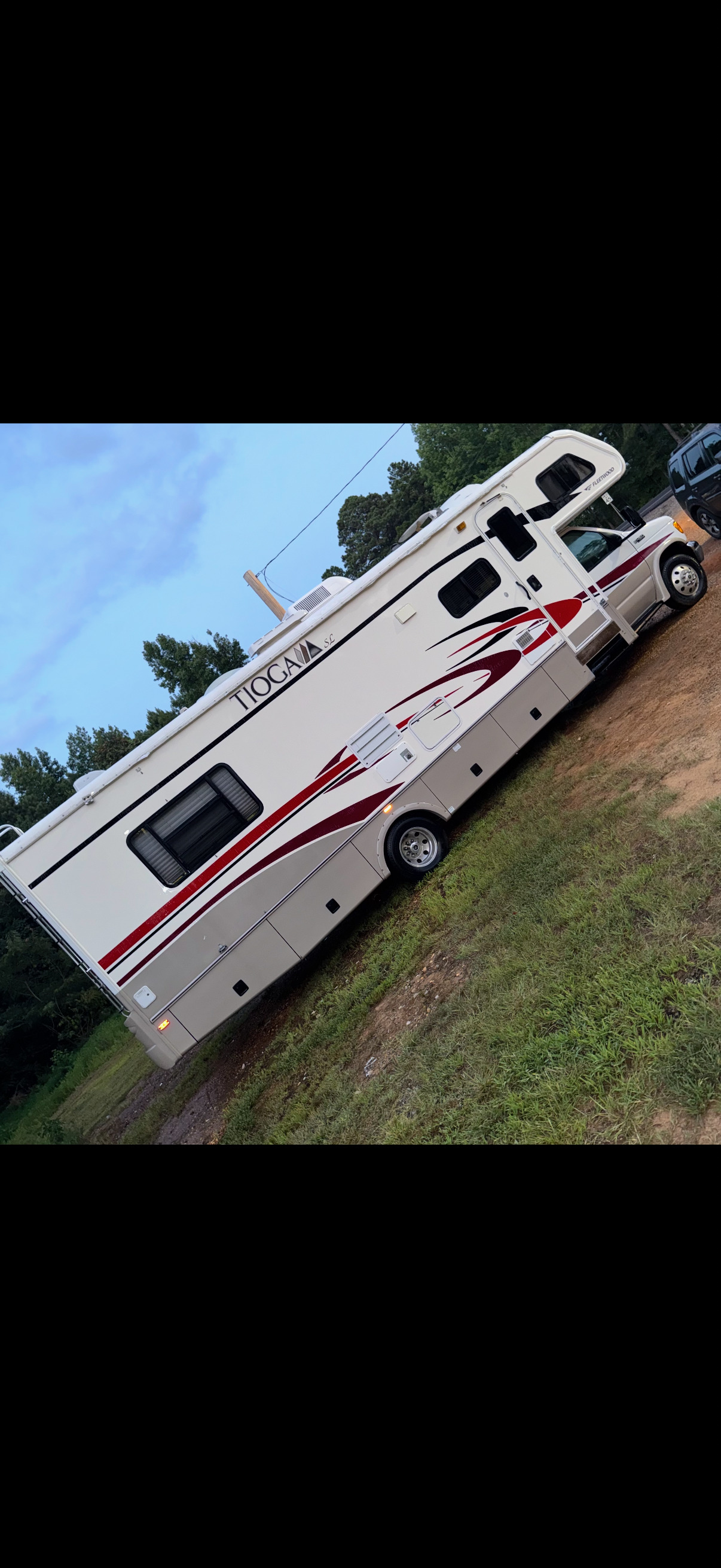 2005 Fleetwood TIOGA SL 31L in hope AR