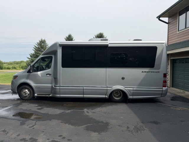 2020 Airstream ATLAS MURPHY SUITE in neihart MT