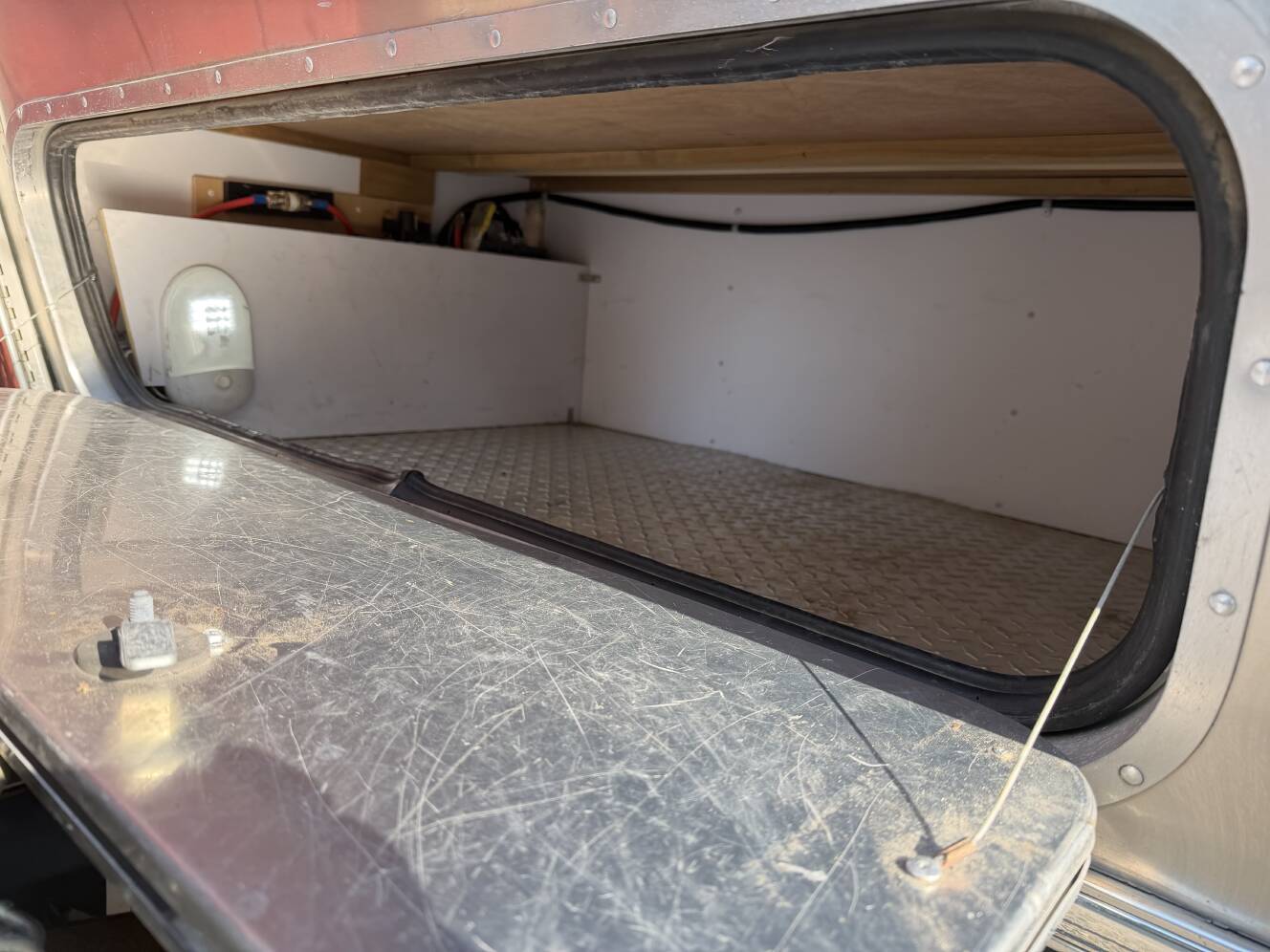 A photo of this 2012 Airstream INTERNATIONAL SERENITY 28RB