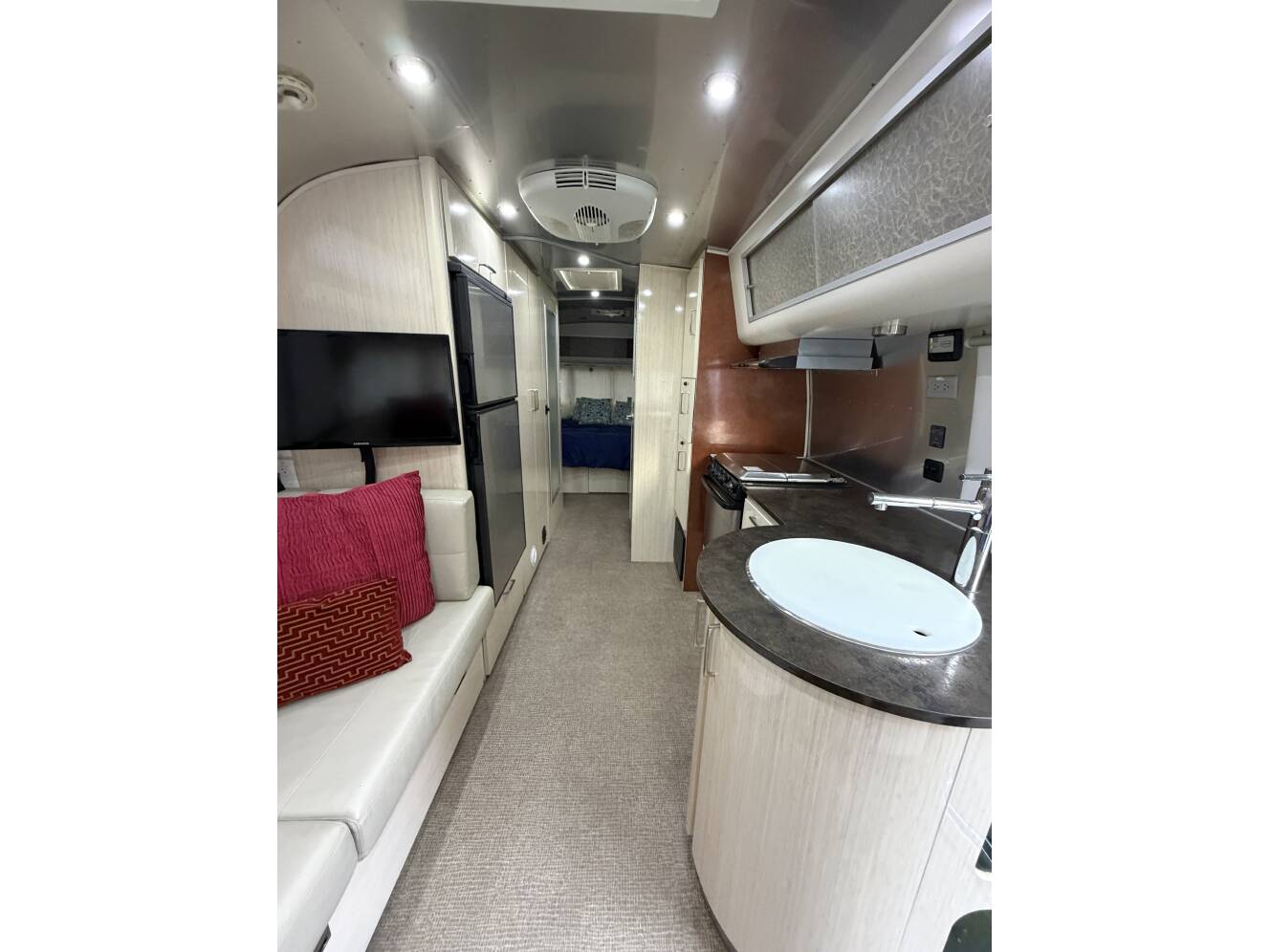 A photo of this 2012 Airstream INTERNATIONAL SERENITY 28RB