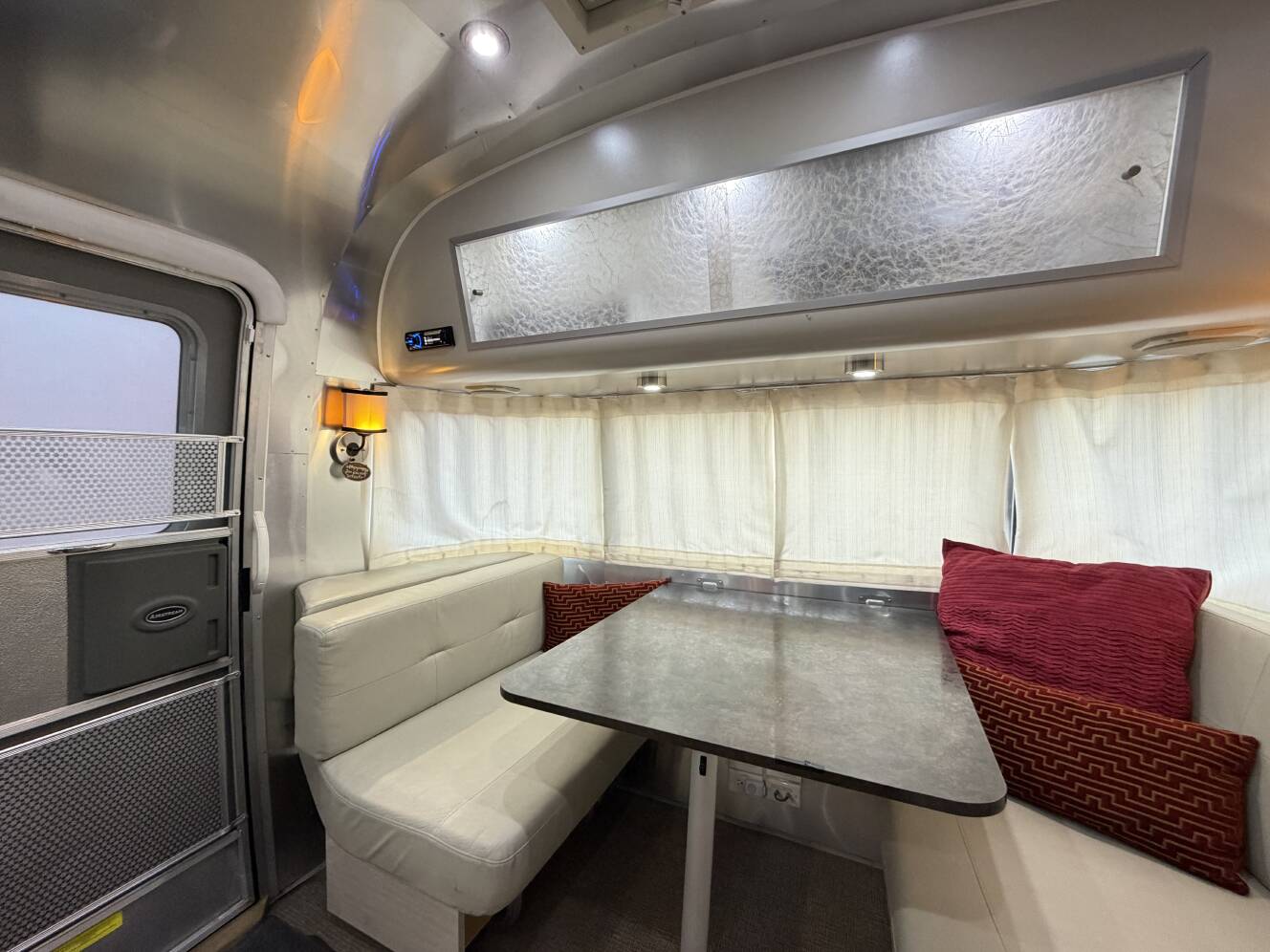 A photo of this 2012 Airstream INTERNATIONAL SERENITY 28RB