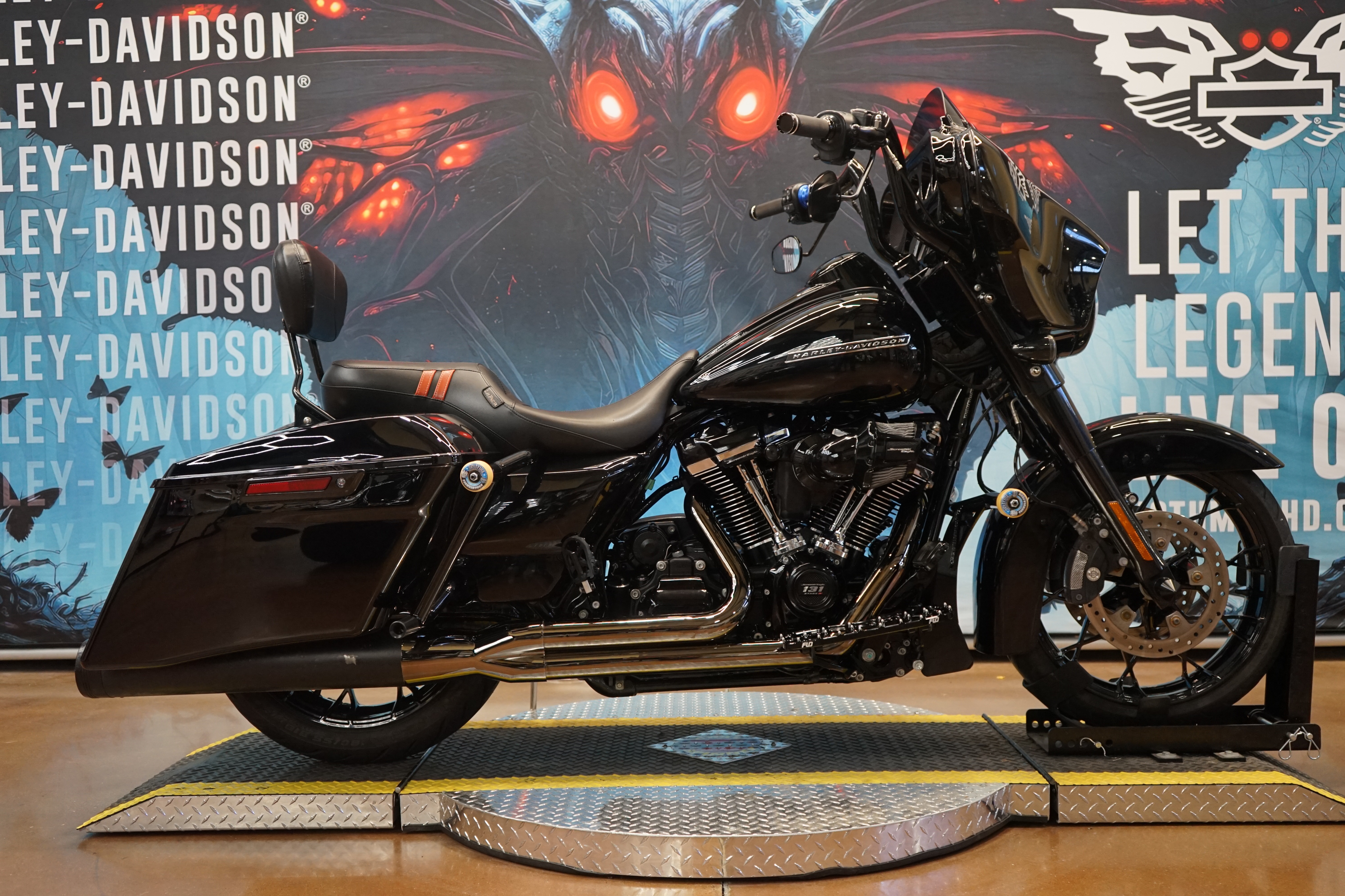 2020 Harley-Davidson Street Glide® Special SPECIAL in Williamstown, WV
