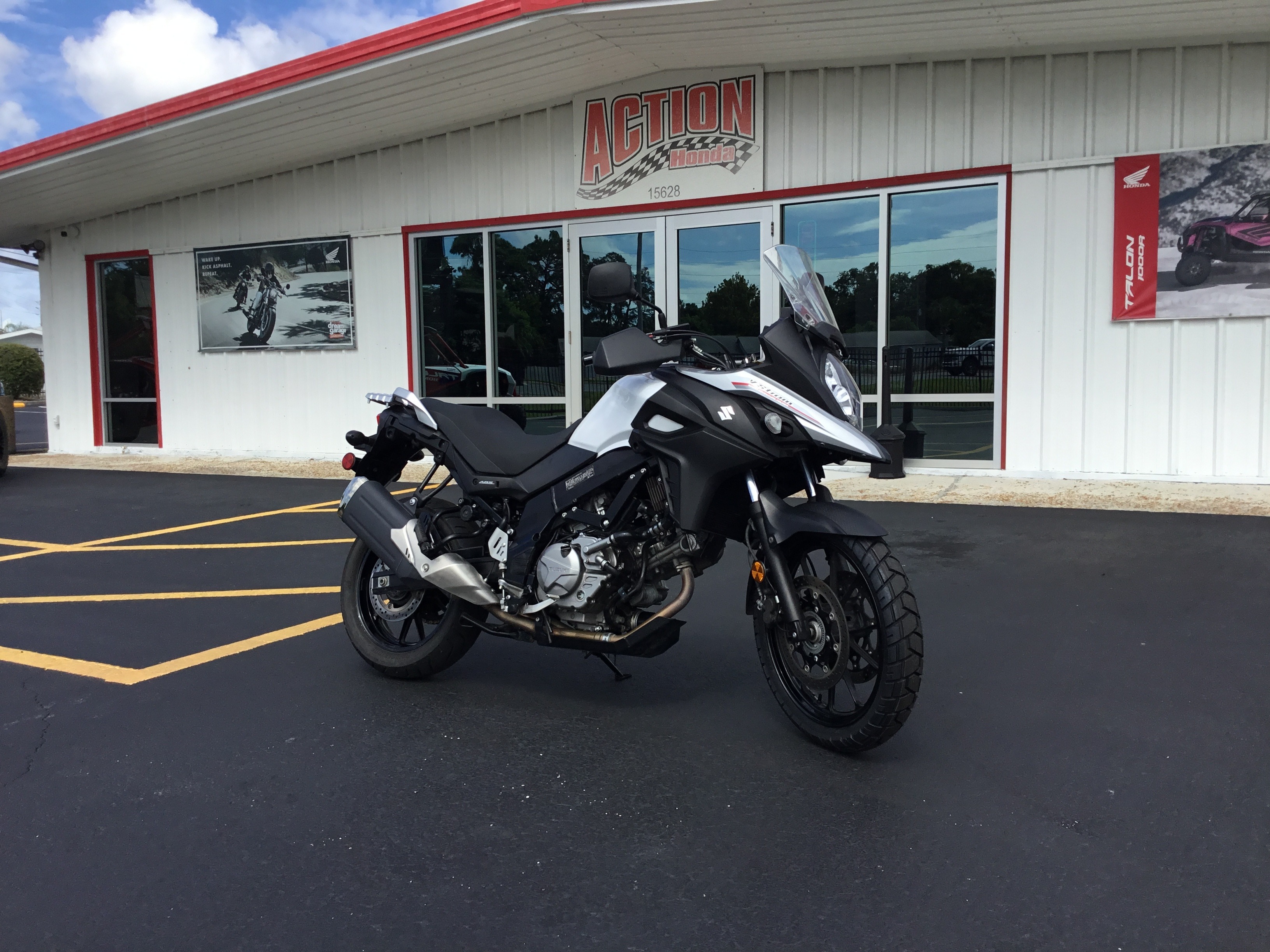 2017 Suzuki V-Strom 650 650 in Hudson, FL