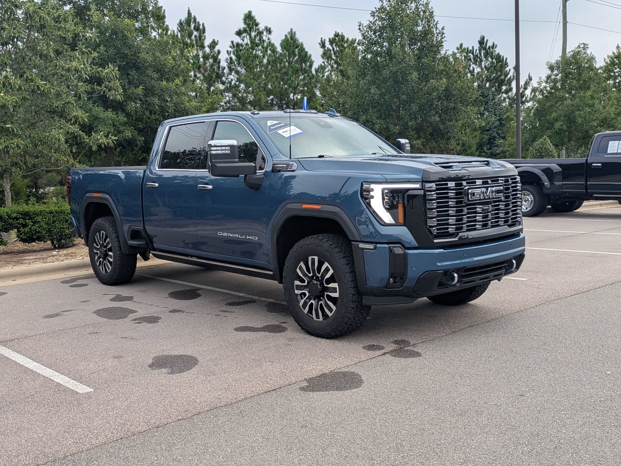 2025 GMC SIERRA in Apex, NC