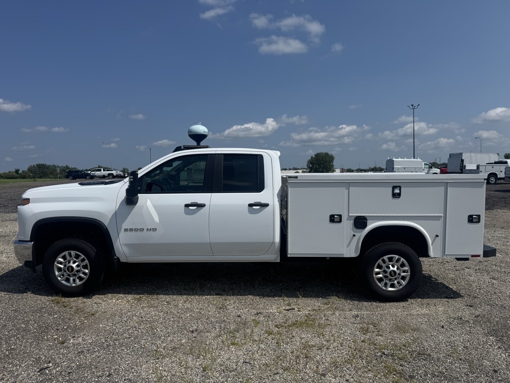 2026 CHEVROLET SILVERADO in Washington, IL