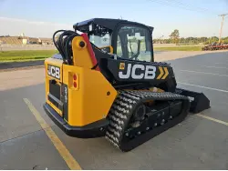 2026 JCB 3TS-8T