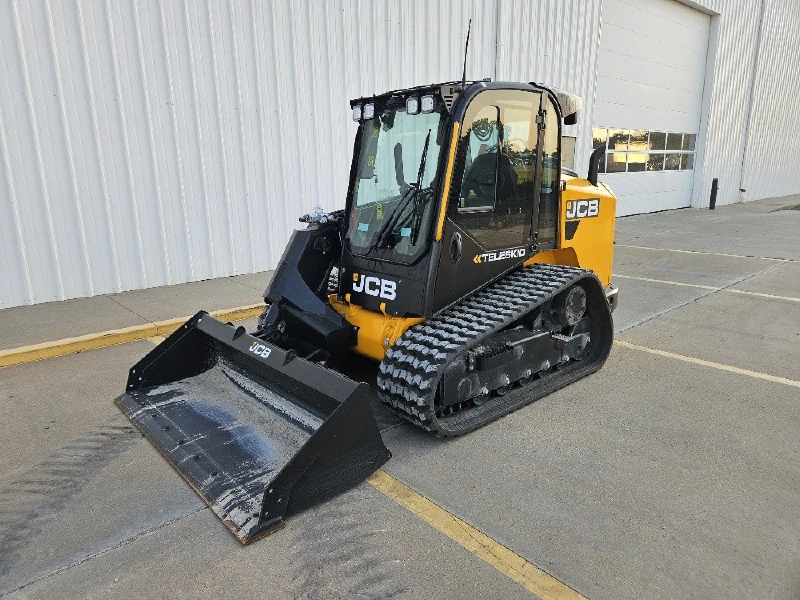2026 JCB 3TS-8T