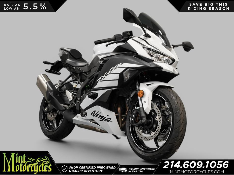 White Kawasaki Ninja ZX-4RR Motorcycles For Sale in Texas - Cycle