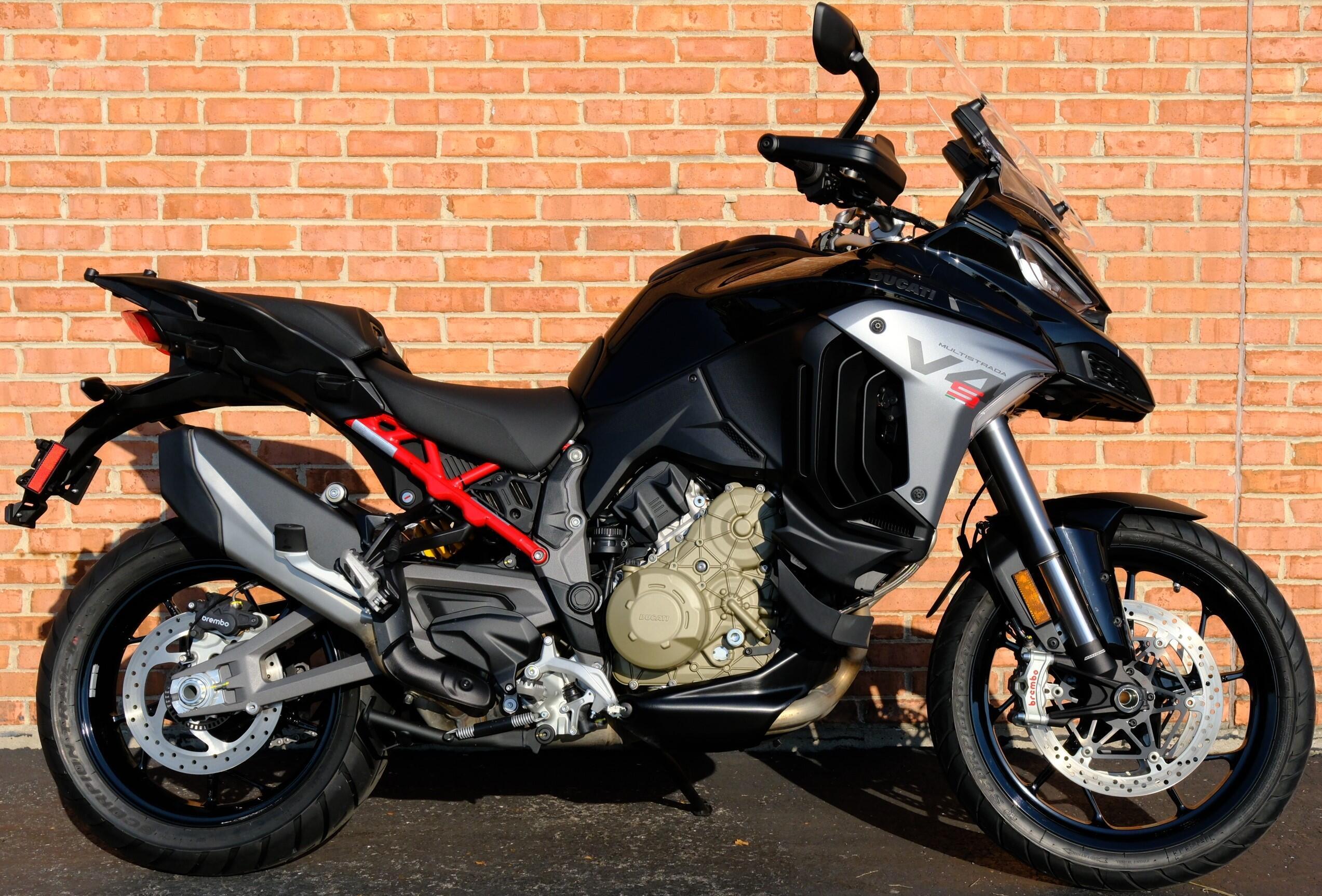 2025 Ducati Multistrada V4S V4 S in Villa Park, IL