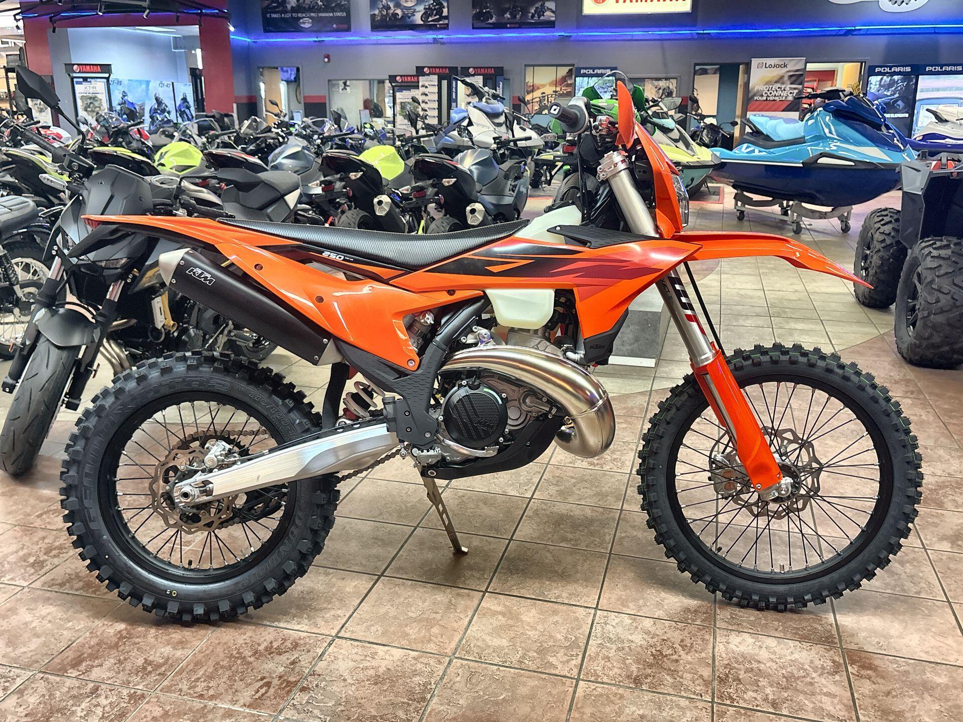 2027 KTM 250 XC-W XC-W in Lakewood, CO