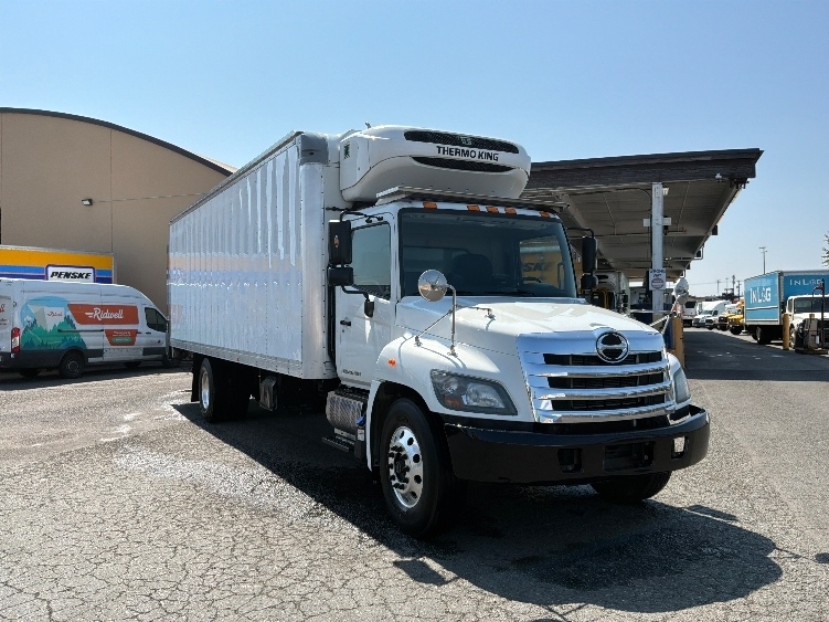 2018 HINO 338 in Tacoma, WA