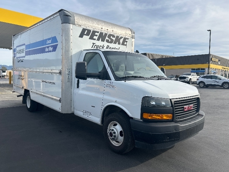 2022 GMC SAVANA in Fontana, CA