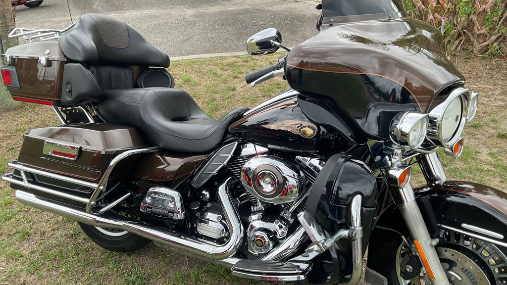 2013 Harley-Davidson FLHTCU Ultra Classic Electra Glide Anniversary ULTRA CLASSIC FLHTCU in Little River, SC