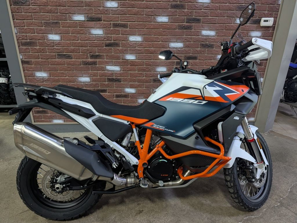 2026 KTM 1390 Super Adventure R 1390 R in Dimondale, MI