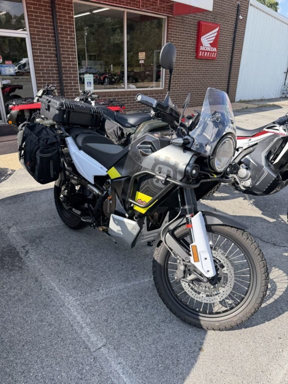 2023 Husqvarna Norden 901 901 in Greeneville, TN