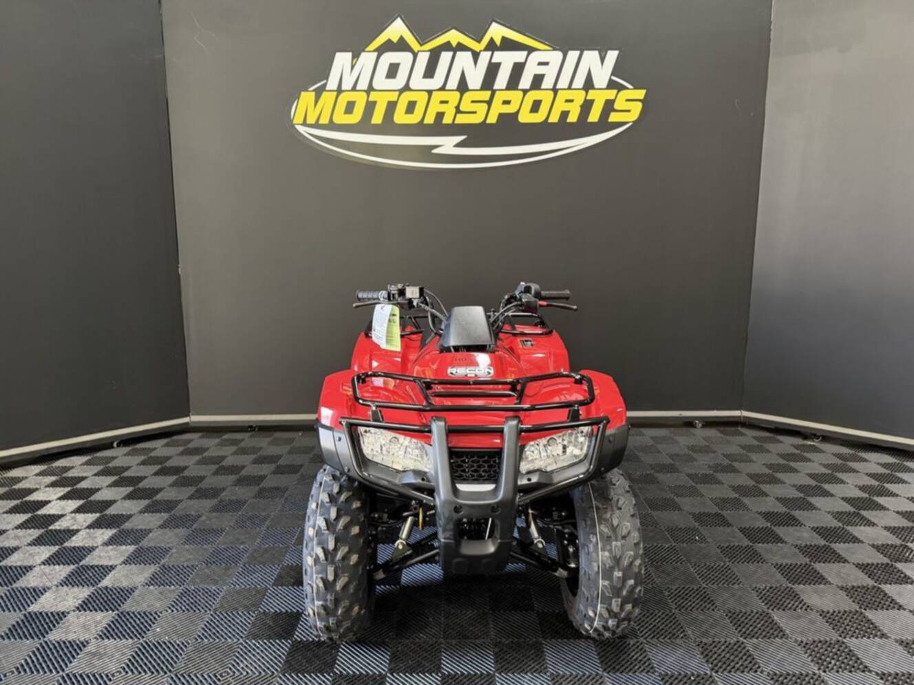 A photo of this 2026 Honda FourTrax Recon ES