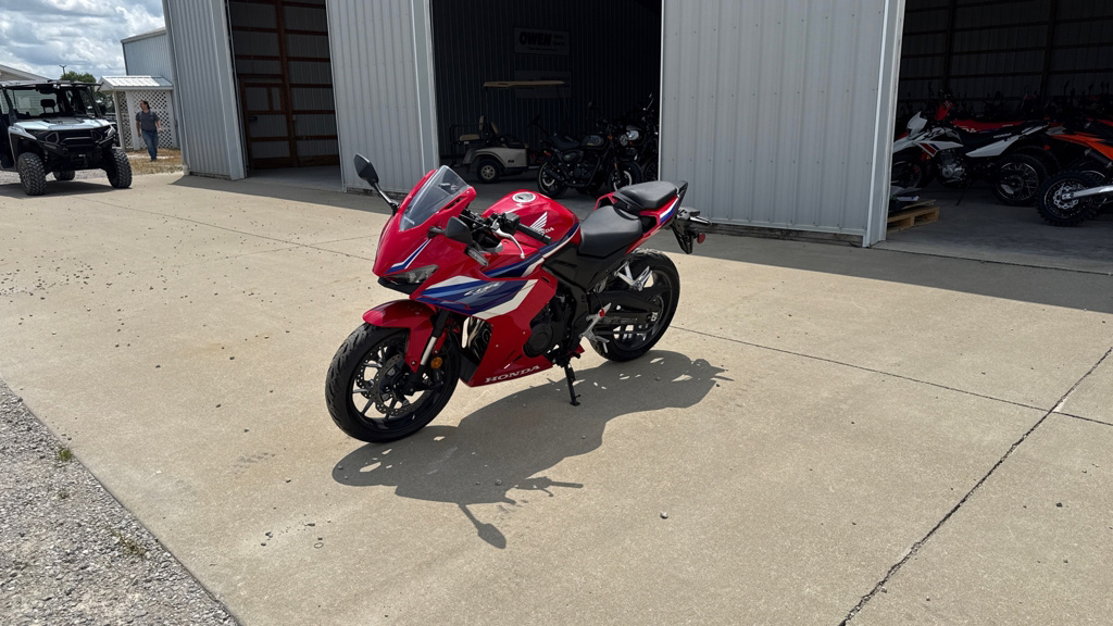 2025 Honda CBR500R BASE in Charleston, IL