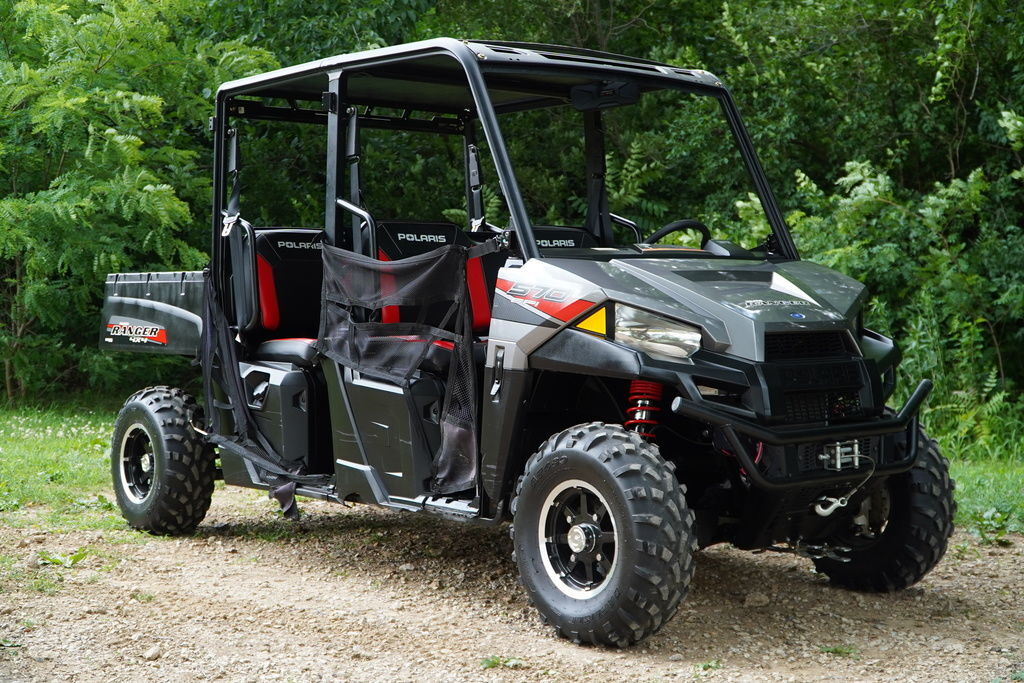 2017 Polaris® RANGER CREW® 570-4 EPS Titanium Metallic UTV/Utility ATV