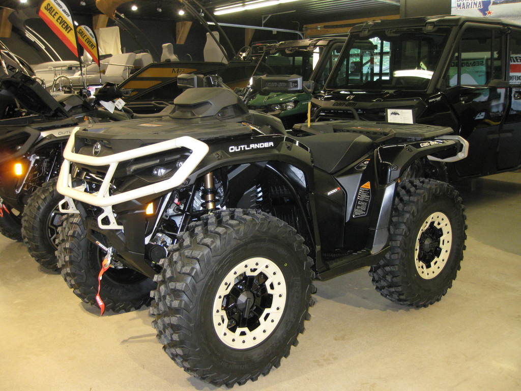 2026 Can-Am Outlander Backcountry 1000R in indian river MI