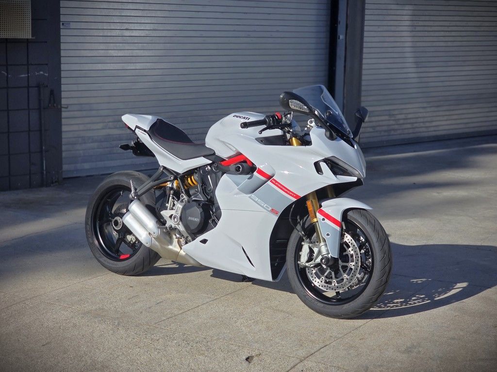 2024 Ducati Supersport 950 S White Stripe 950 S in Glendale, CA