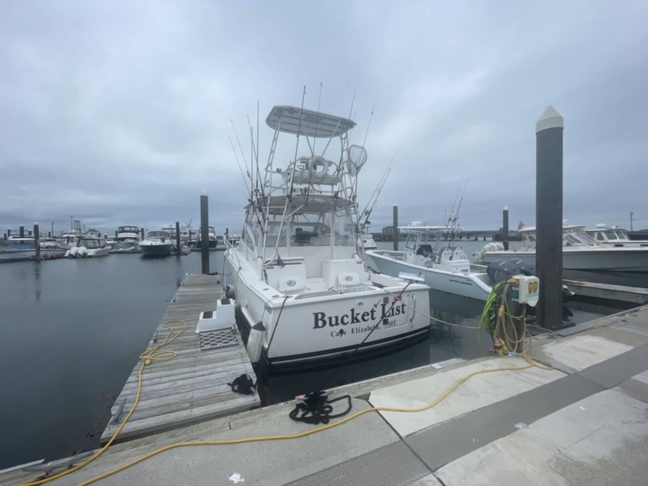 A photo of this 2004 Luhrs 30 HARD TOP