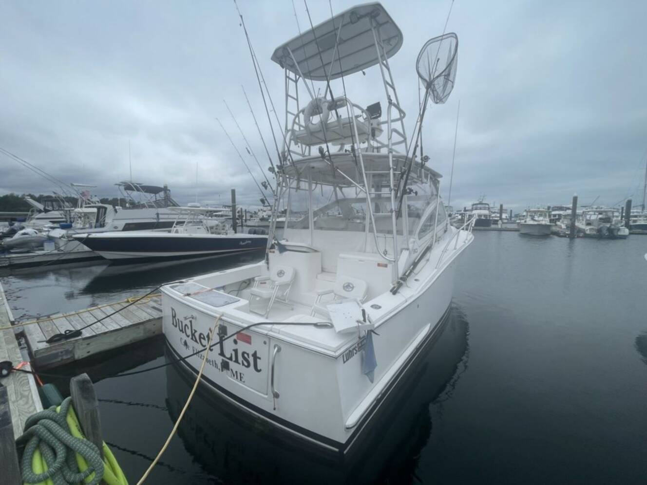 A photo of this 2004 Luhrs 30 HARD TOP