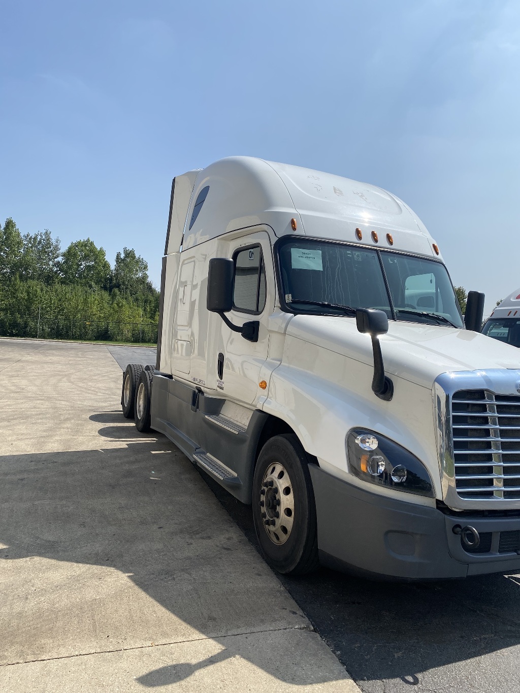 2017 FREIGHTLINER CASCADIA 125 in Bonita Springs, FL