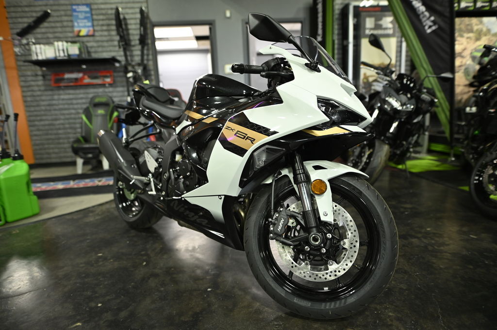 2026 Kawasaki Ninja® ZX -6R BASE in Gainesville, TX