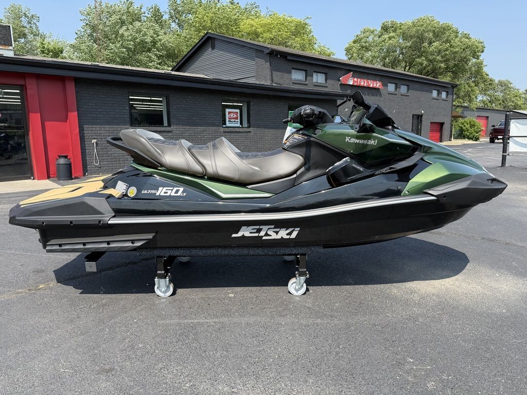 2025 Kawasaki Ultra® 160LX in ottawa IL