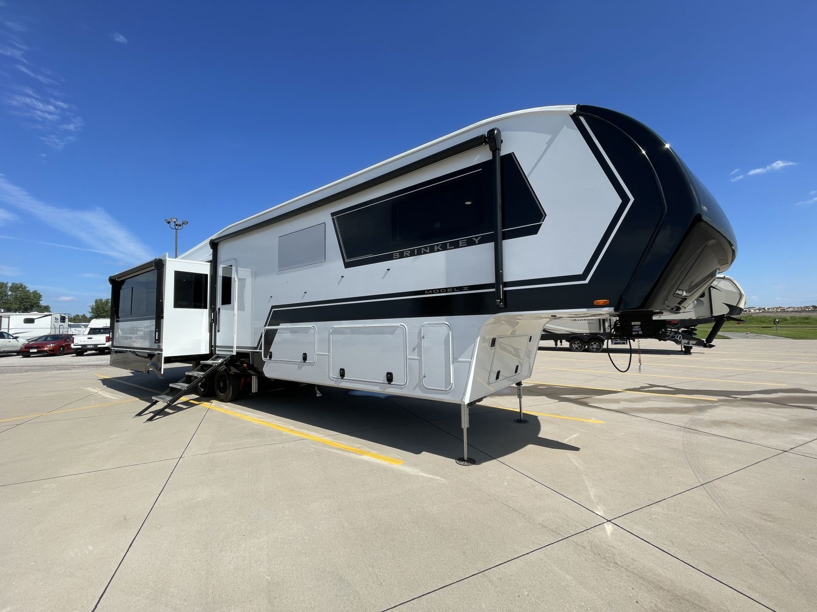 2027 Brinkley Rv MODEL Z 3610 in blue grass IA