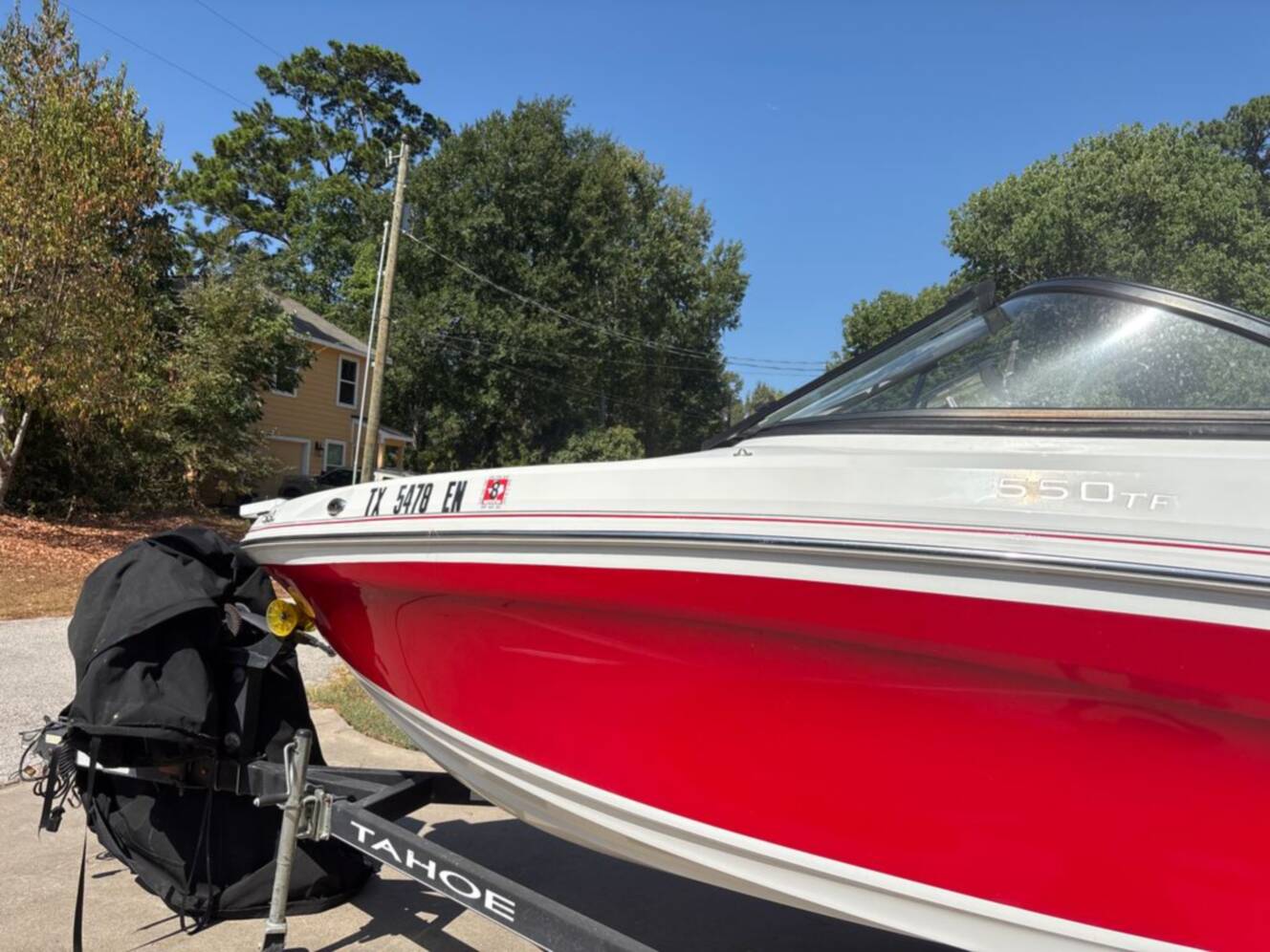 A photo of this 2018 Tahoe 550 TF