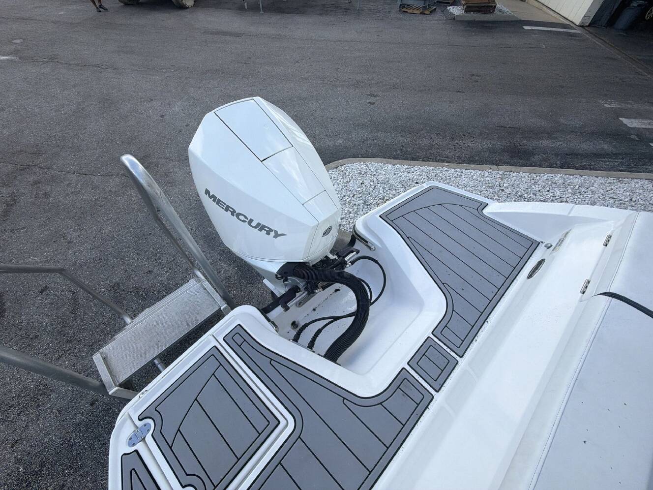 A photo of this 2024 Monterey M-225