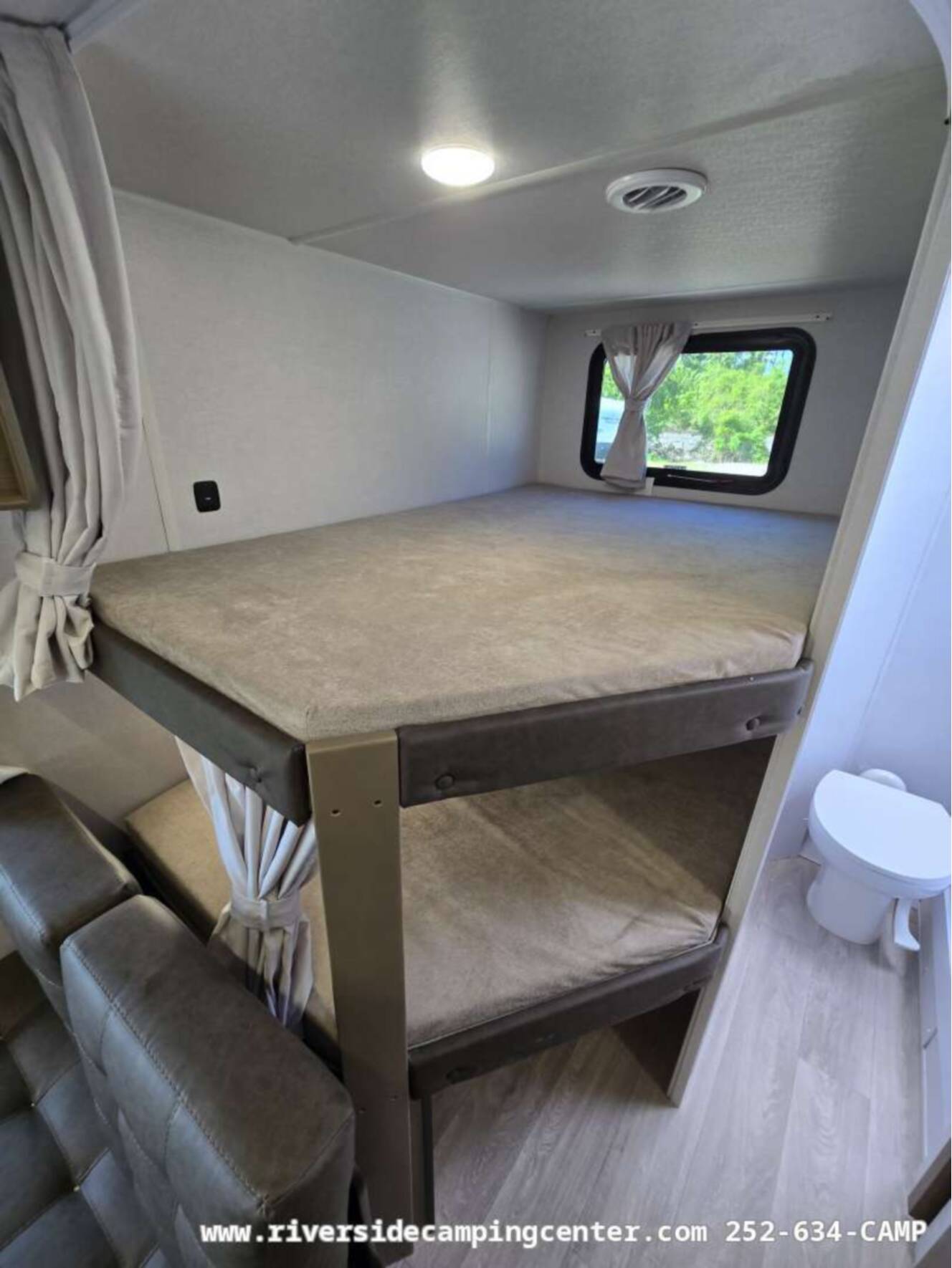A photo of this 2026 Forest River Salem Cruise Lite 261BHXL