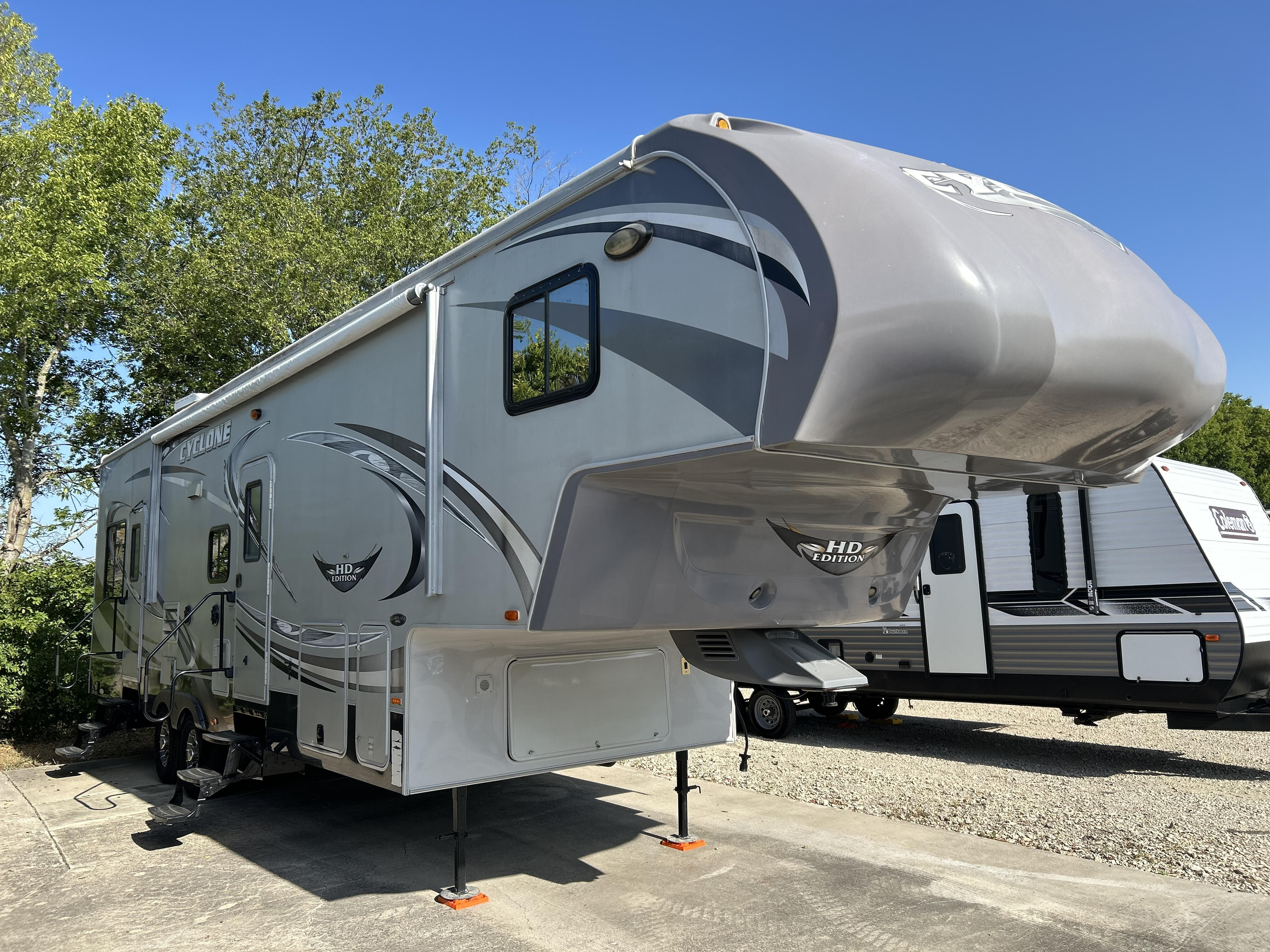 2011 Heartland Cyclone 300C Ti Titanium Edition in royse city TX