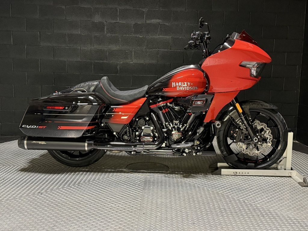 2026 Harley-Davidson CVO ROAD GLIDE ST CVO ST in Paris, TX