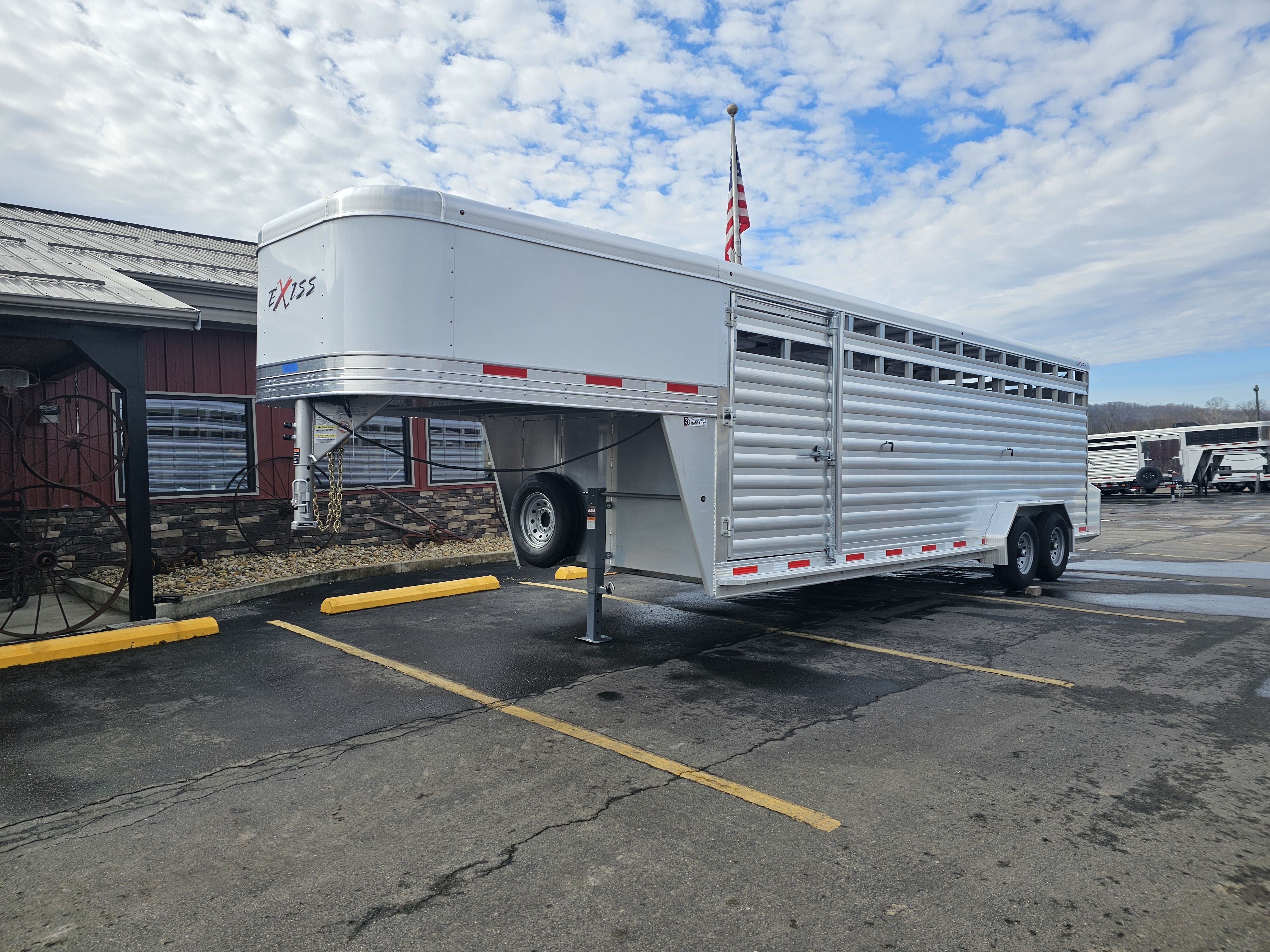 2026 Exiss 24' Livestock Trailer in Athens, OH