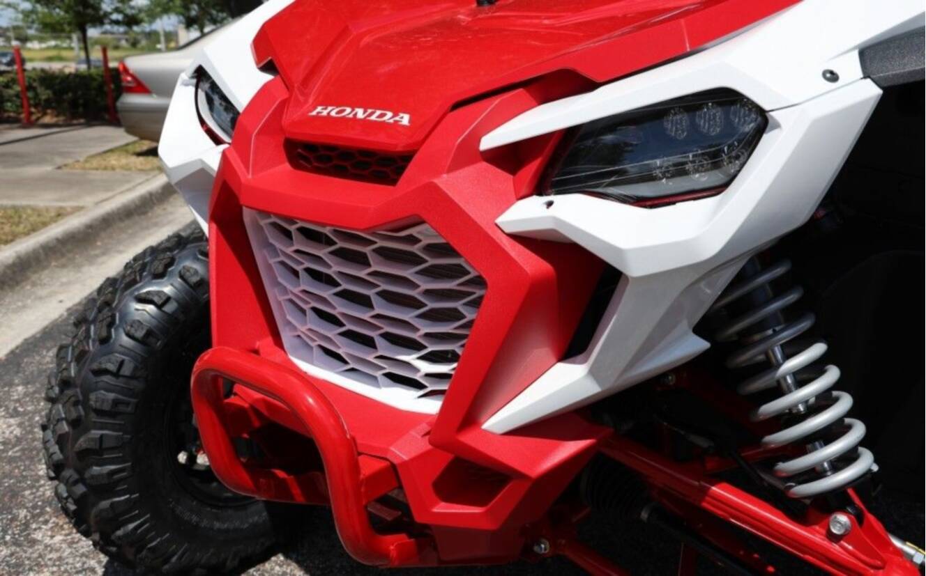 A photo of this 2026 Honda® Talon 1000R-4 FOX Live Valve