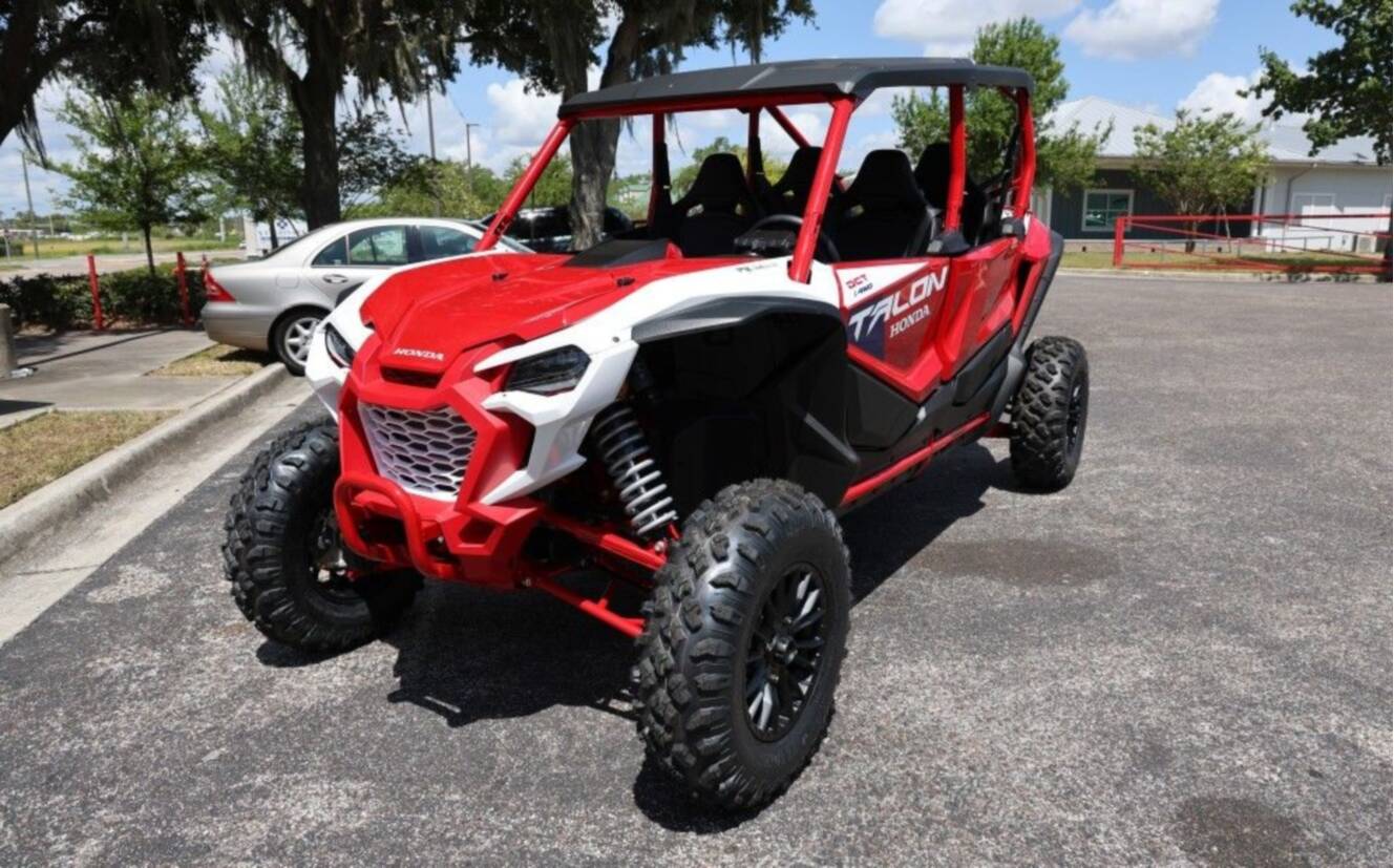 A photo of this 2026 Honda® Talon 1000R-4 FOX Live Valve