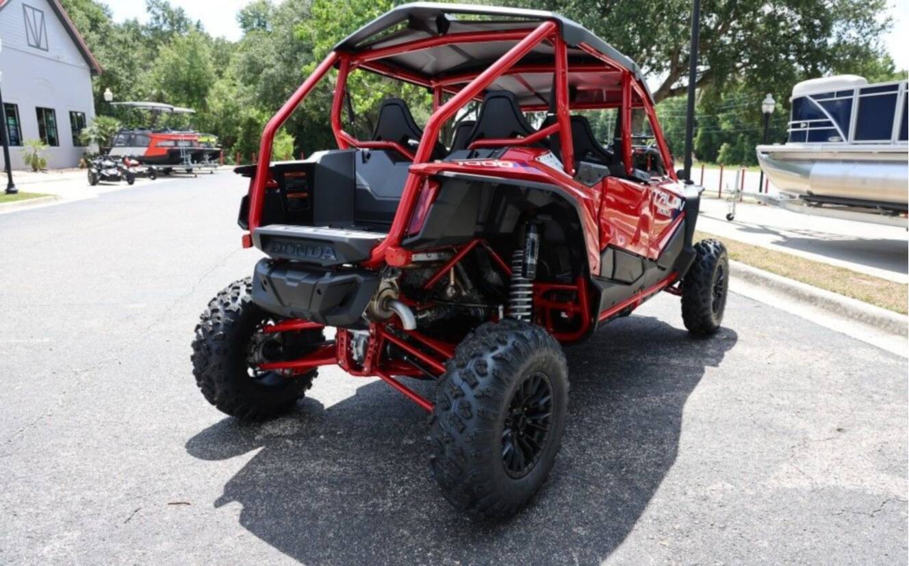 A photo of this 2026 Honda® Talon 1000R-4 FOX Live Valve
