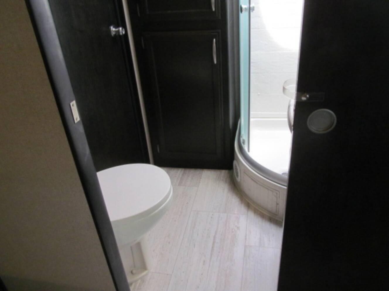 A photo of this 2016 Grand Design Imagine 2950RL