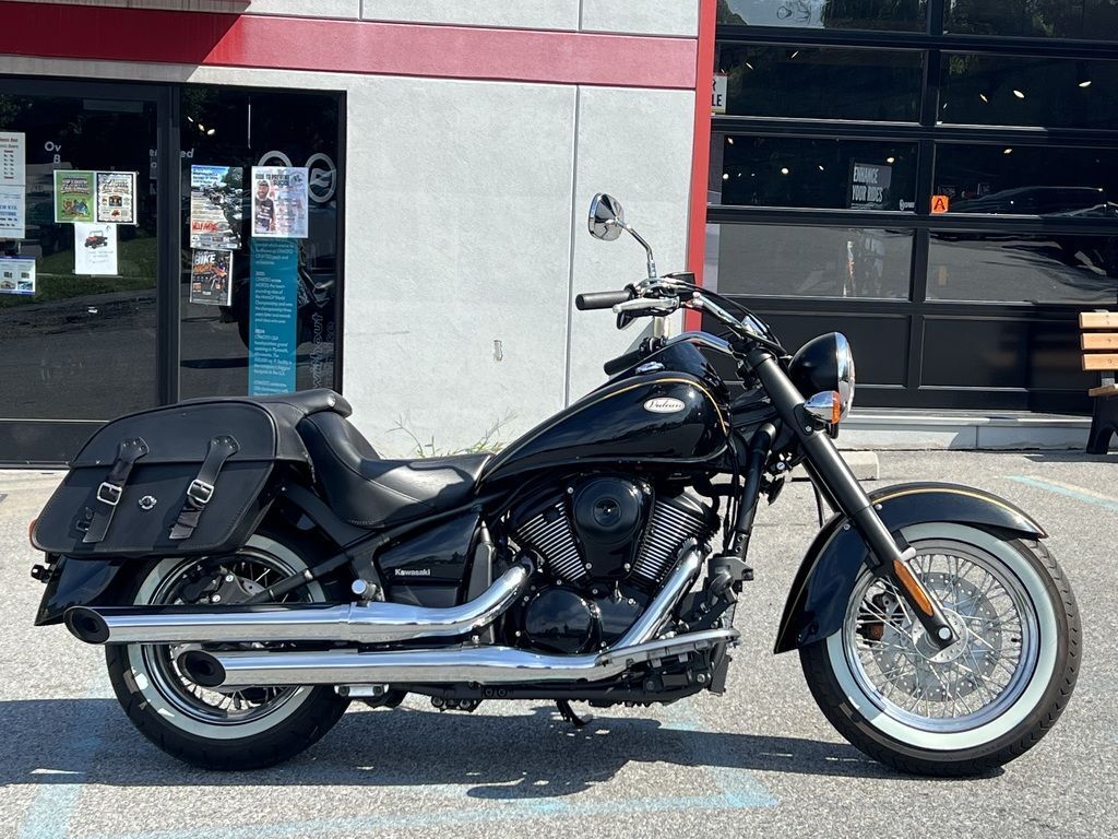 2023 Kawasaki Vulcan® 900 Classic 900 CLASSIC in Poughkeepsie, NY