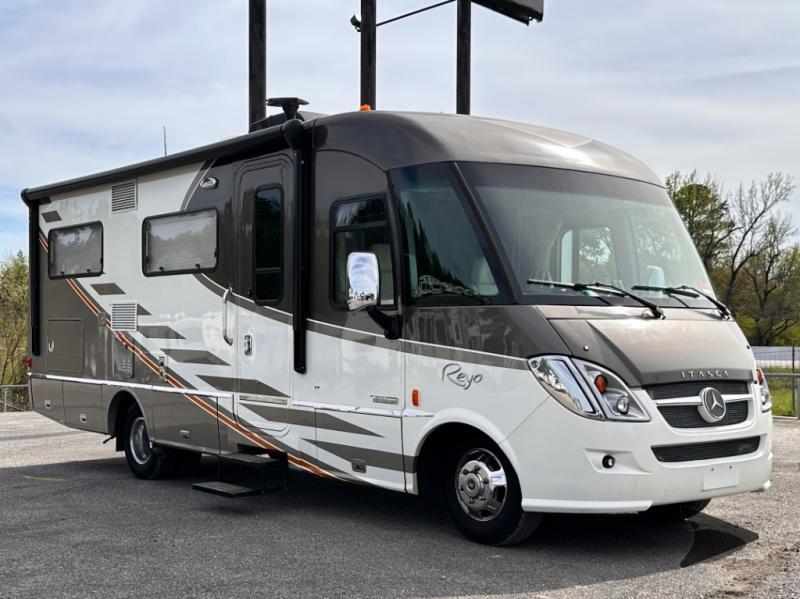 2016 Itasca Reyo 25P in calera AL