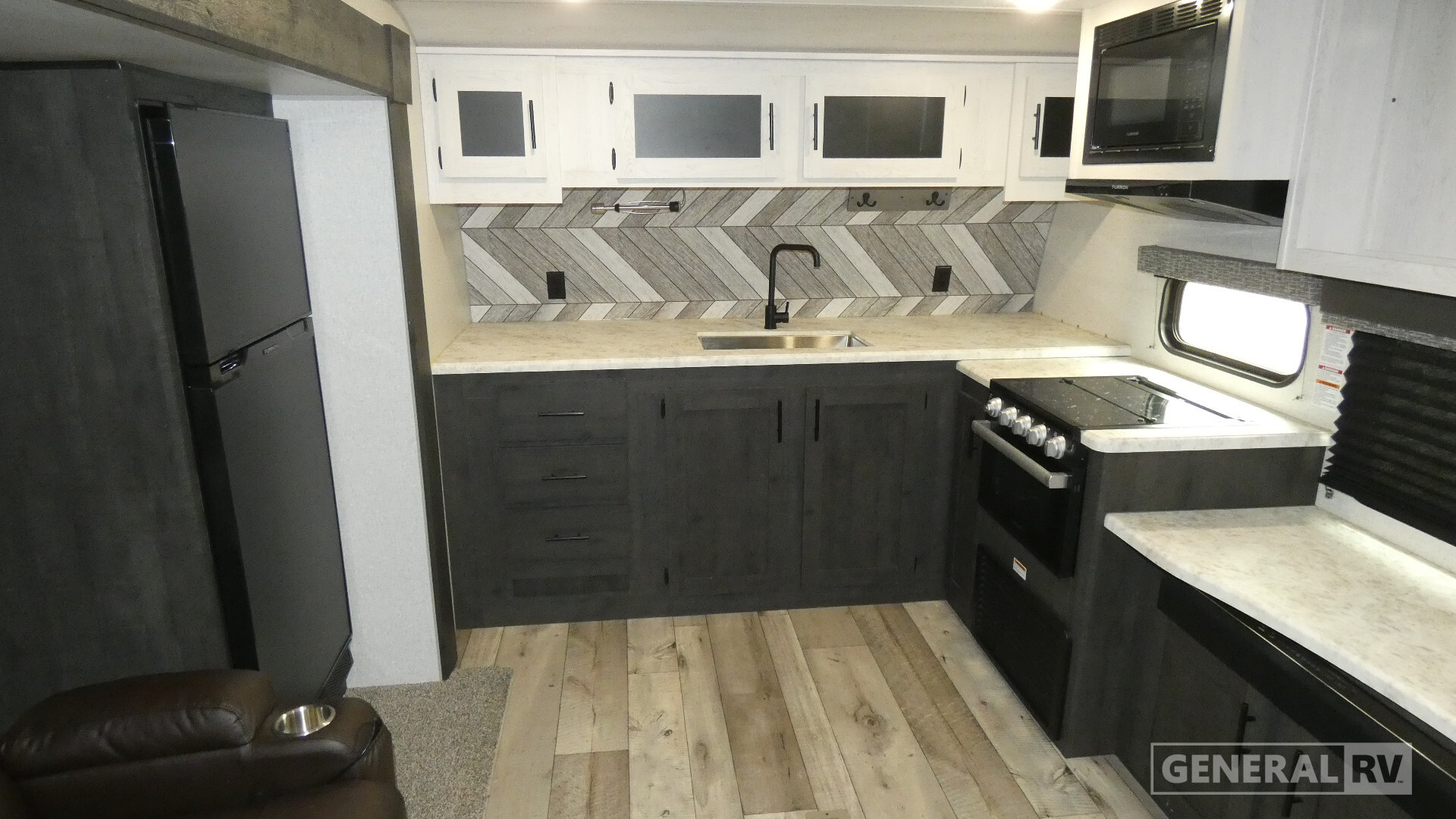 View more photos of this listing