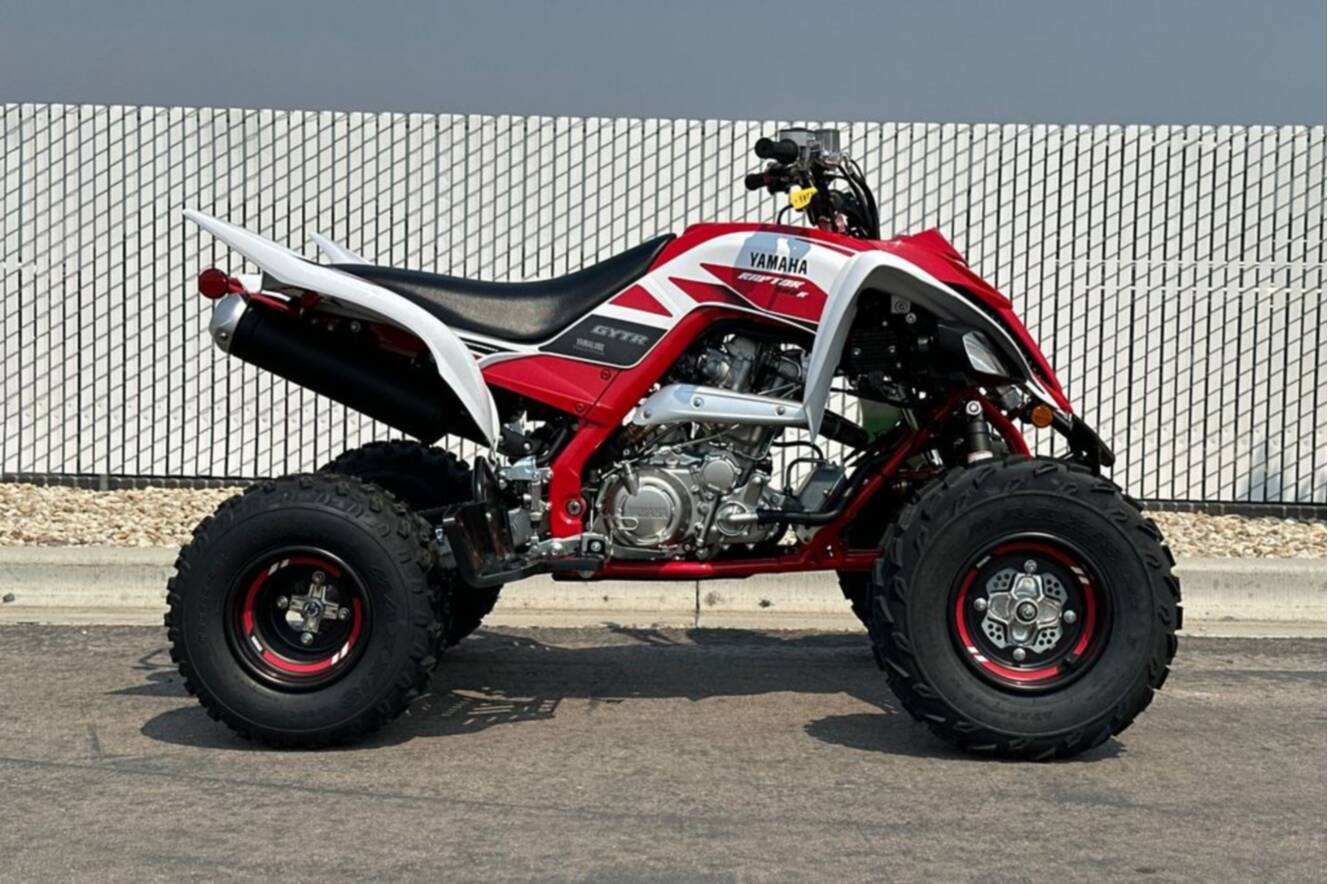 A photo of this 2026 Yamaha Raptor 700R SE