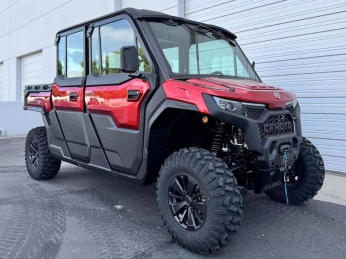 A photo of this 2026 CFMOTO UFORCE U10 XL Pro Highland