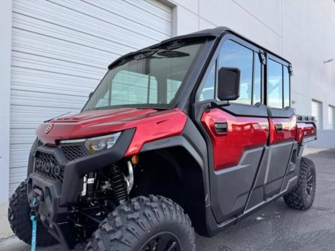 A photo of this 2026 CFMOTO UFORCE U10 XL Pro Highland